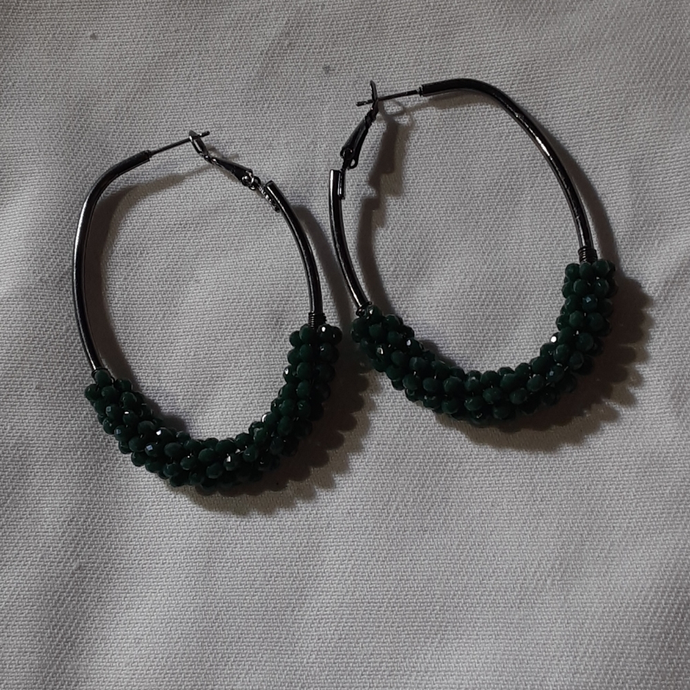 Oval shaped and Kelly green earrings
